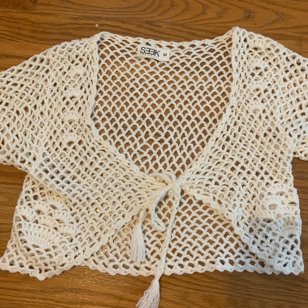 LF top - Picture 1 of 3